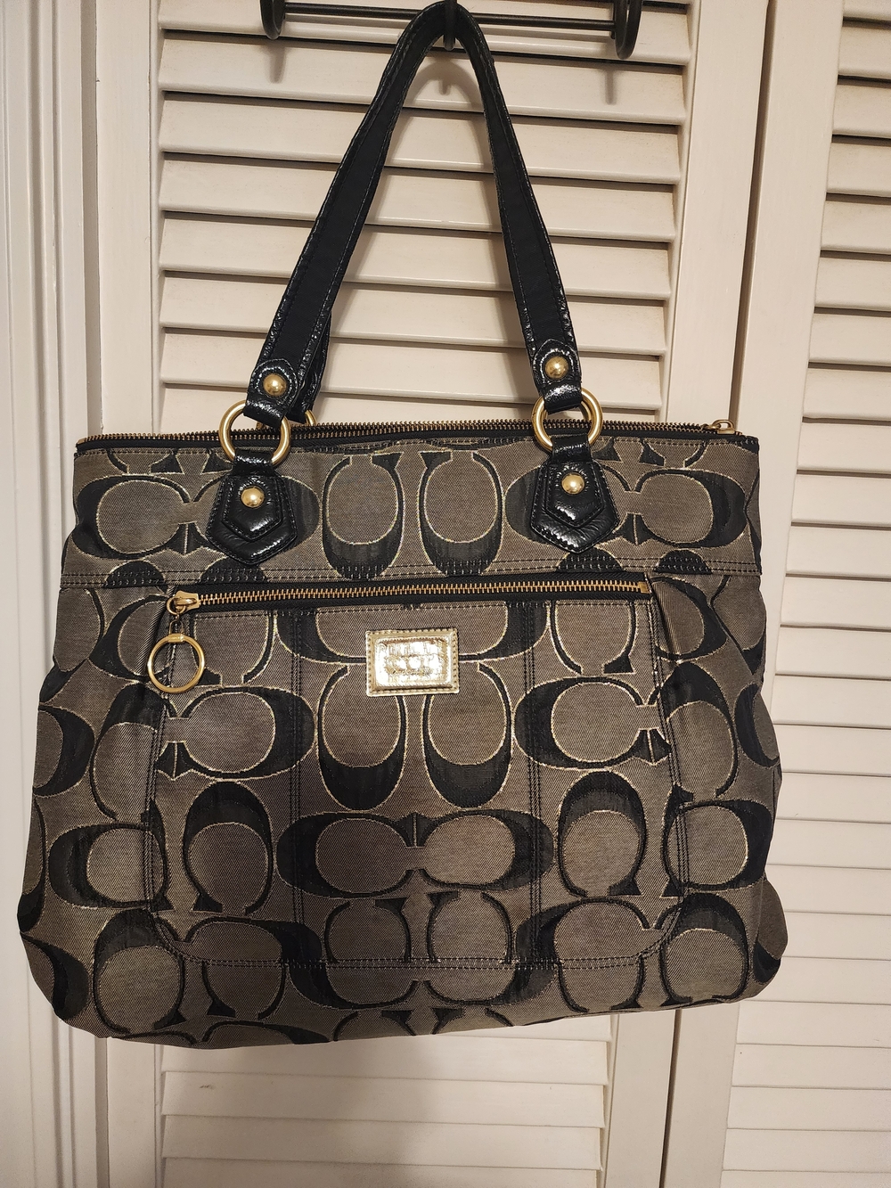 Coach Shoulder Bag in Black and Brown Signature Jacquard